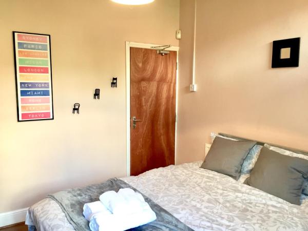 THE LIMES Guest House : photo 1 de la chambre chambre double Économique