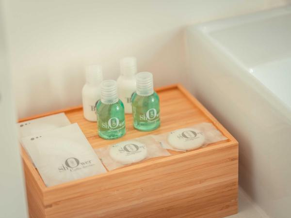 B&B Teatro Greco 39 : photo 5 de la chambre chambre double ou lits jumeaux avec salle de bains privative externe