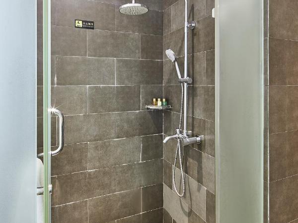 Insail Hotels Guangzhou XiMenKou Subway Station Branch : photo 7 de la chambre chambre double affaires