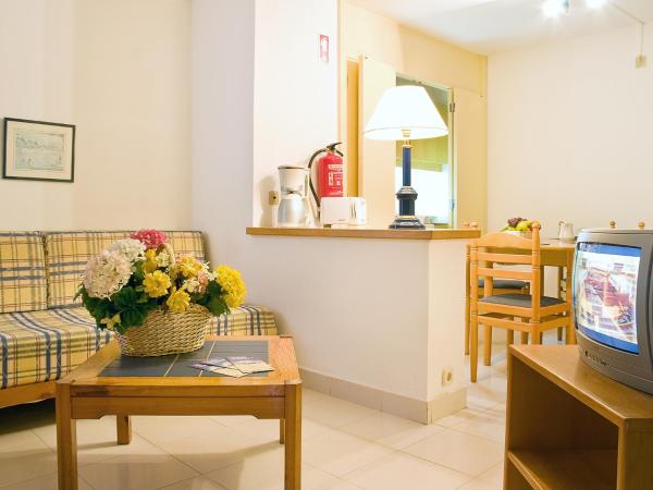 Apartamentos Edificio Albufeira - Alojamento Local : photo 9 de la chambre studio