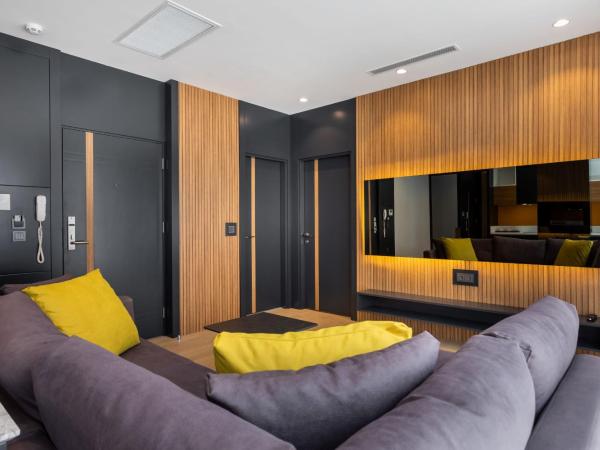 Nox Suite : photo 8 de la chambre suite - vue sur piscine 