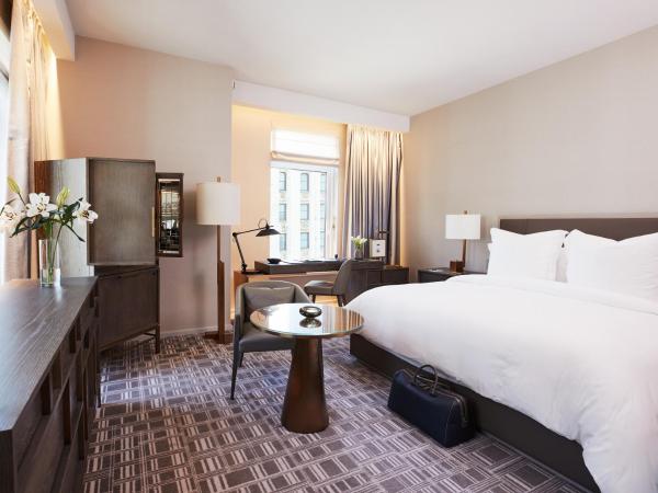 Four Seasons Hotel New York Downtown : photo 7 de la chambre chambre lit king-size hudson
