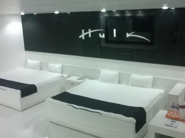 Hotel Hulk : photo 3 de la chambre chambre 2 lits king-size