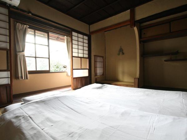 HARUYA Umekoji : photo 9 de la chambre chambre lits jumeaux de style japonais avec salle de bains commune