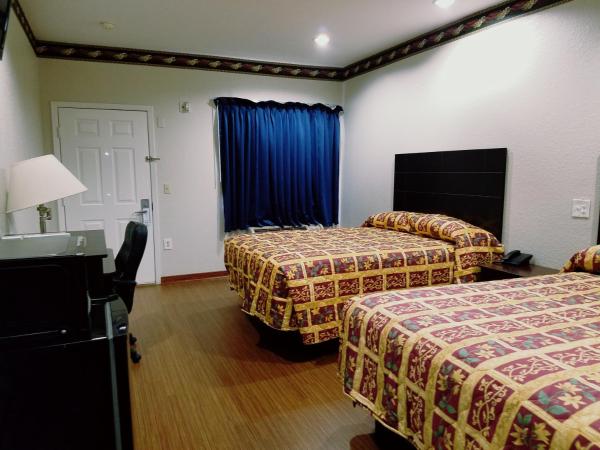 Scott Inn & Suites - Downtown Houston : photo 8 de la chambre chambre 2 lits queen-size - non-fumeurs