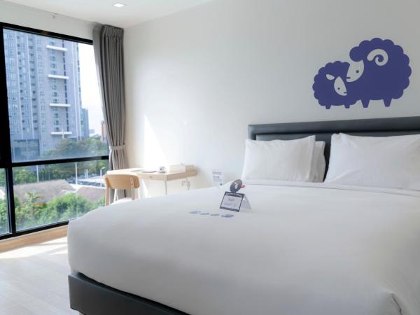 Kokotel Bangkok Sukhumvit 50 - SHA Extra Plus : photo 4 de la chambre chambre lit king-size