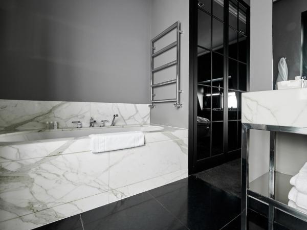 Hotel Odette en Ville : photo 2 de la chambre chambre double