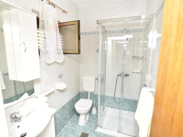 Guest house Tom : photo 5 de la chambre chambre double standard