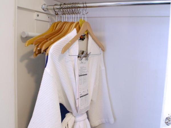 The Mosser Hotel : photo 2 de la chambre chambre double avec salle de bains commune