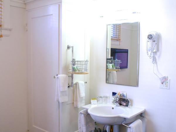 The Mosser Hotel : photo 7 de la chambre chambre double avec salle de bains commune