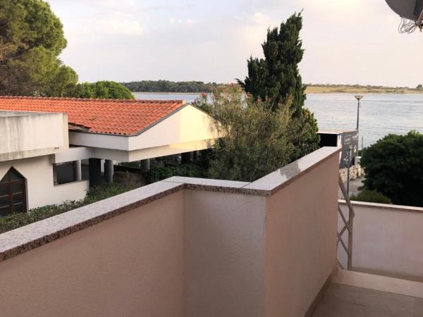 Apartmans and rooms ''Slavica'' : photo 2 de la chambre appartement - vue sur mer