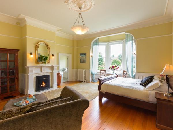 Fairholme Manor Inn : photo 1 de la chambre suite lit king-size avec spa - vue sur jardin