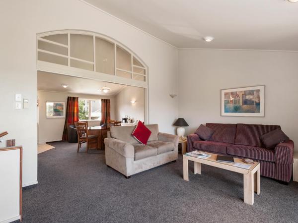 The Village Resort : photo 2 de la chambre suite 3 chambres avec vue sur lac