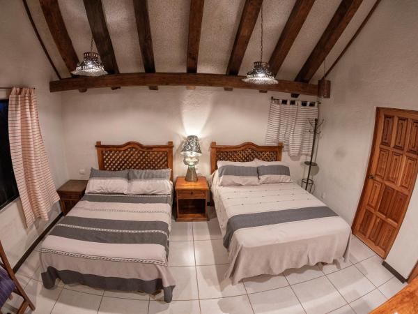 Hotel Casa Yunenisa : photo 4 de la chambre chambre double avec 2 lits doubles