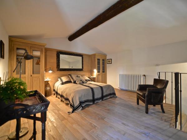 Villa Hautvallon : photo 2 de la chambre suite junior en duplex