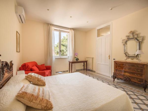 B&B Villa Liberty sul mare : photo 1 de la chambre chambre lit queen-size 