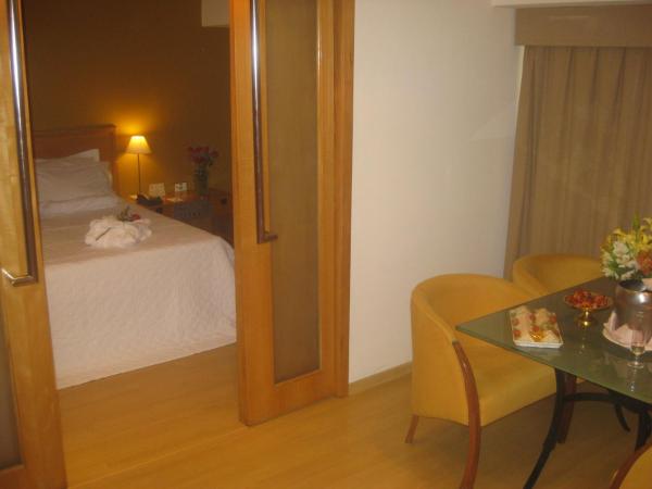 South American Copacabana Hotel : photo 8 de la chambre suite exécutive avec bain à remous