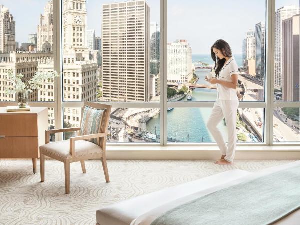 Trump International Hotel & Tower Chicago : photo 5 de la chambre chambre lit king-size exécutive spa