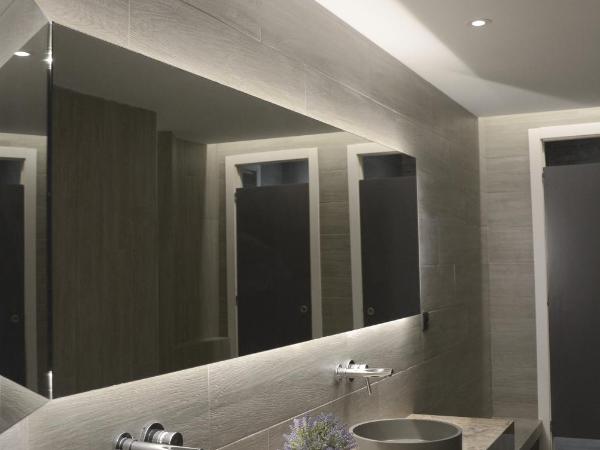 Art&Flats Hostel : photo 3 de la chambre chambre double avec salle de bains commune