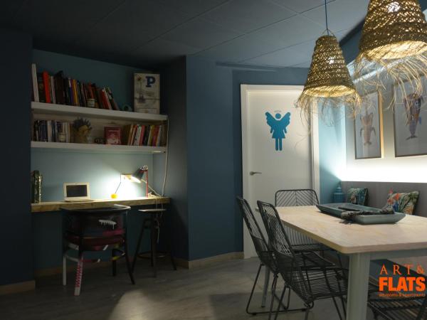 Art&Flats Hostel : photo 10 de la chambre chambre triple avec salle de bains commune