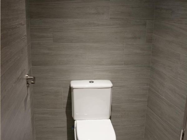 Art&Flats Hostel : photo 5 de la chambre chambre double avec salle de bains commune