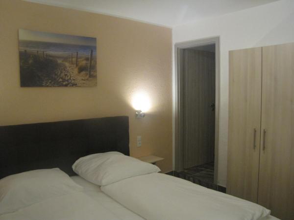 Milano Hotel : photo 5 de la chambre chambre double avec salle de bains privative