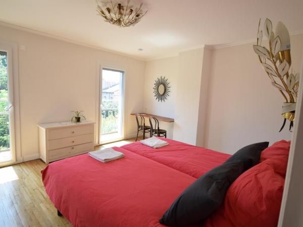Art Home BnB : photo 3 de la chambre chambre double ou lits jumeaux - vue sur jardin