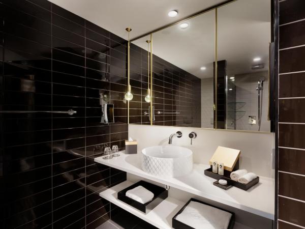 Sofitel Wellington : photo 6 de la chambre chambre lit queen-size supérieure - vue sur jardin