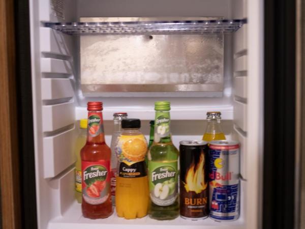 Golden Sand Hotel : photo 5 de la chambre chambre double ou lits jumeaux standard avec balcon