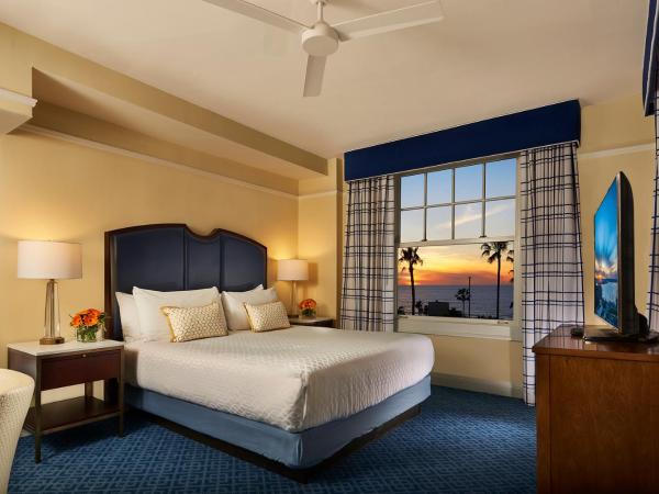 Grande Colonial La Jolla : photo 1 de la chambre chambre lit king-size - vue sur océan