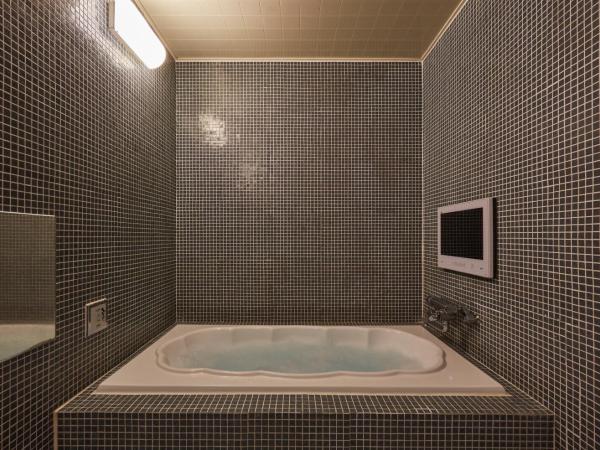 HOTEL LOVE : photo 6 de la chambre chambre double supérieure