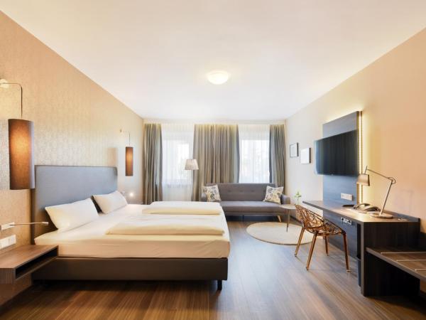 Hotel Säntis : photo 7 de la chambre chambre double affaires