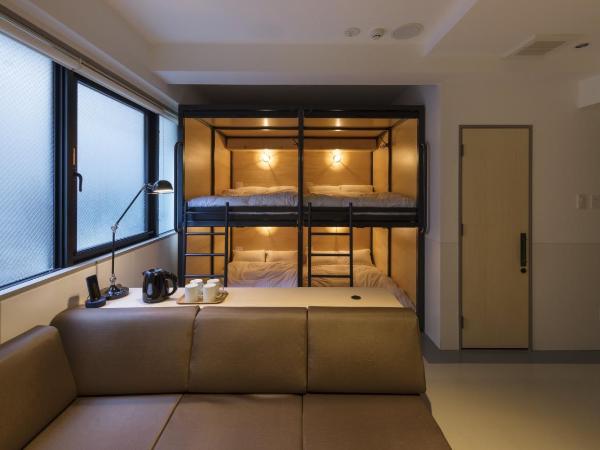 Kamon Hotel Namba : photo 3 de la chambre chambre quadruple avec lits superposés