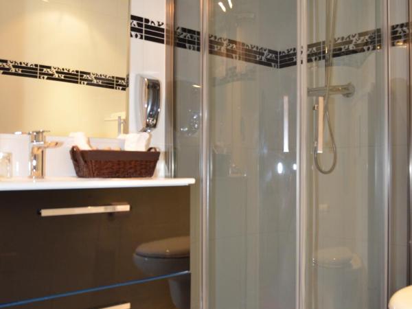 Hotel Regina Montmartre : photo 6 de la chambre chambre double deluxe