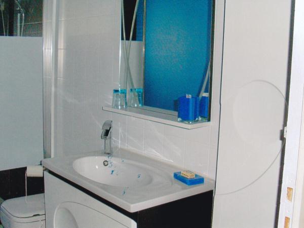 chambre d'hotes a nérac : photo 5 de la chambre chambre double standard