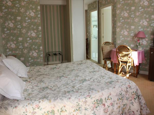 Hotel La Diligence : photo 3 de la chambre chambre double supérieure