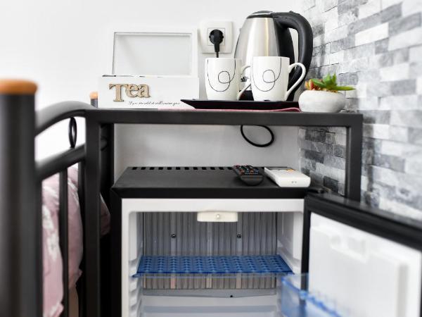 Rooms Nekic 1 : photo 5 de la chambre chambre lits jumeaux avec salle de bains