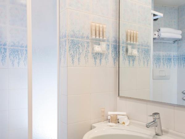 Hotel Grifone Firenze - Urban Pool & Spa : photo 7 de la chambre chambre double ou lits jumeaux standard