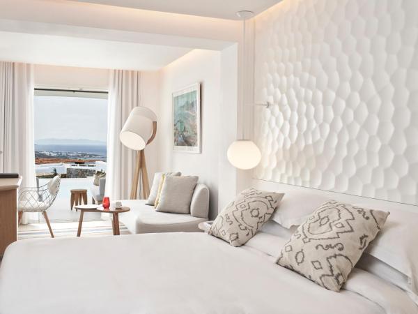 Myconian Kyma, a Member of Design Hotels : photo 2 de la chambre chambre supérieure avec piscine privée - vue sur mer