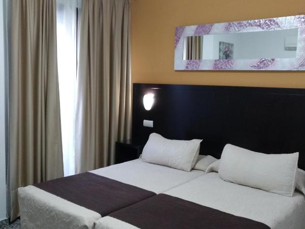 Hotel de Los Faroles : photo 6 de la chambre chambre double ou lits jumeaux