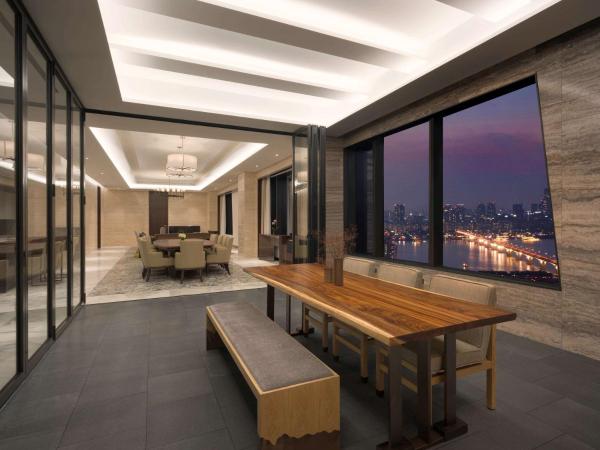 Grand Mercure Ambassador Hotel and Residences Seoul Yongsan : photo 4 de la chambre two bedroom penthouse with two king beds