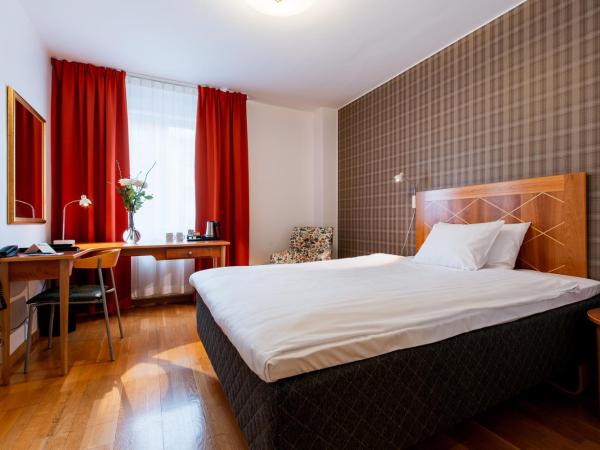 Sure Hotel by Best Western Esplanade : photo 8 de la chambre chambre double ou lits jumeaux