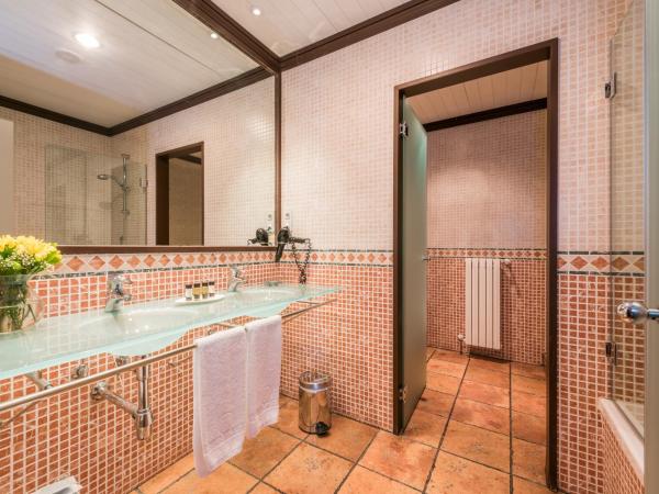 Hospes Palacio de San Esteban, a Member of Design Hotels : photo 4 de la chambre chambre deluxe double ou lits jumeaux