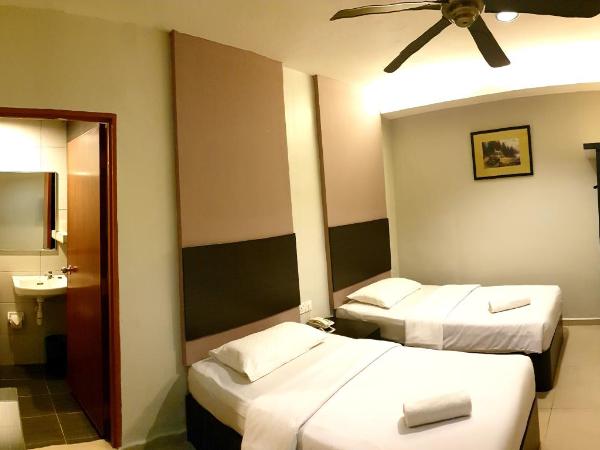 Golden Court Hotel - Tun Abdul Razak : photo 7 de la chambre chambre lits jumeaux standard