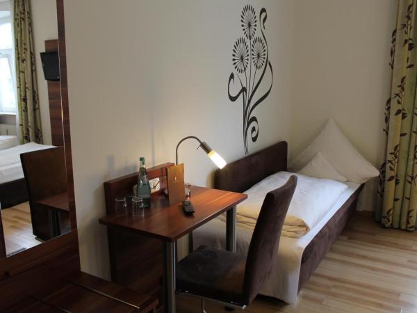 Hotel am Viktualienmarkt : photo 5 de la chambre chambre triple