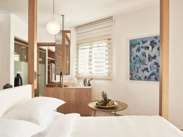Myconian Naia - Preferred Hotels & Resorts : photo 6 de la chambre suite junior naia avec piscine privée - vue sur mer