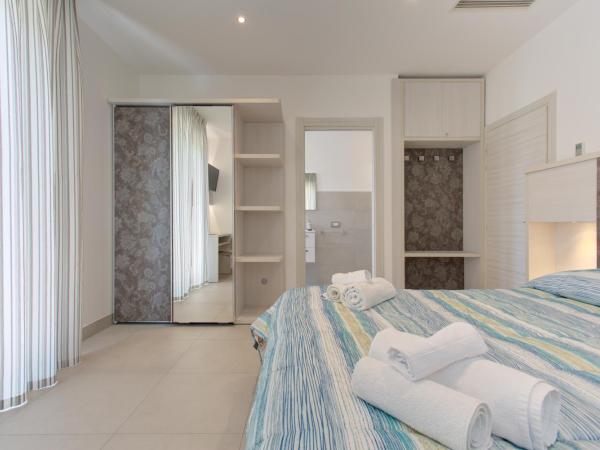 Alloggio Nella : photo 3 de la chambre chambre lit king-size avec balcon