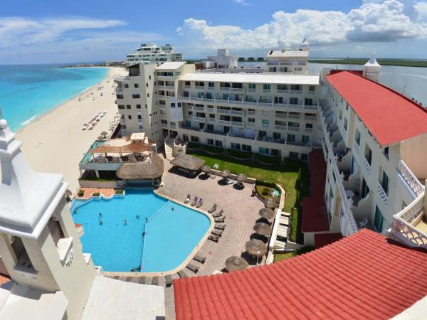 BSEA Cancun Plaza Hotel : photo 1 de la chambre suite de maître vue sur l'océan