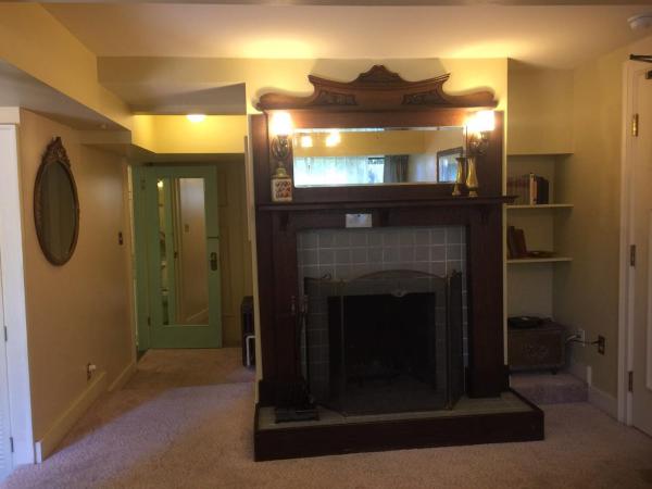 Beaconsfield Bed and Breakfast - Victoria : photo 2 de la chambre chambre familiale avec douche