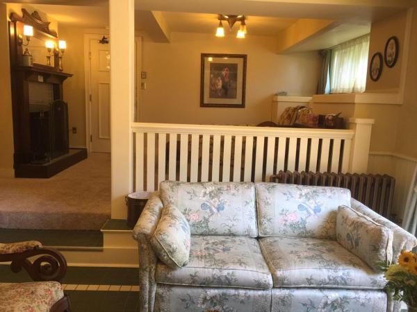 Beaconsfield Bed and Breakfast - Victoria : photo 5 de la chambre chambre familiale avec douche